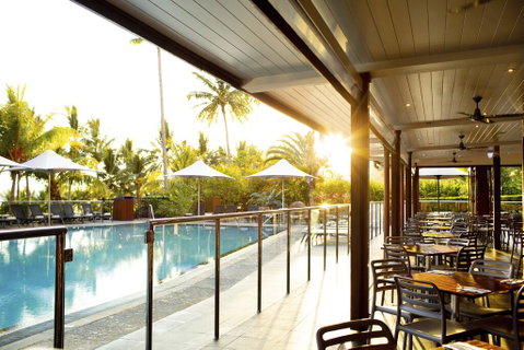 Reef View Hotel - Accommodation QLD 3