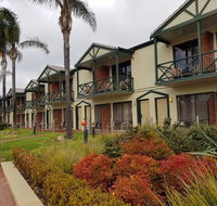 Renmark Hotel Motel - Accommodation QLD