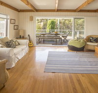 Rennies Retreat-Bushland  Ocean Views - Accommodation QLD