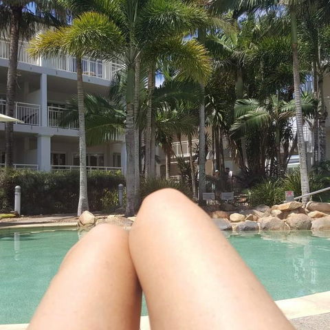 RESORT ON THE BEACH 6310 - TOP FLOOR - Accommodation QLD 3