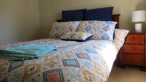 RETRO FUNNY FARM - Accommodation QLD 3