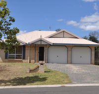 Ridgehouse - Accommodation QLD