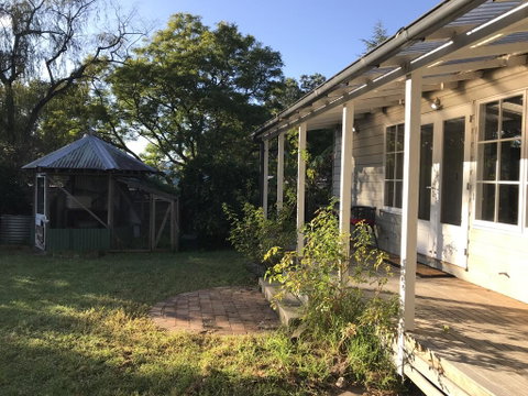 River Cottage - Boutique Accommodation - Accommodation QLD 1