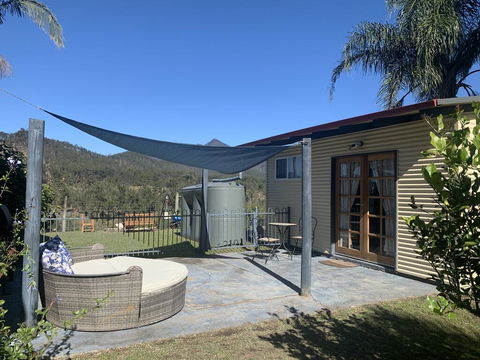 Riverside Haven - Accommodation QLD 1