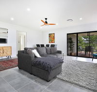 Rockwall - Pet-Friendly - Fire Pit - Accommodation QLD