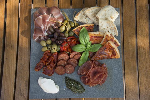 Roebuck Bay Hotel - Accommodation QLD 2