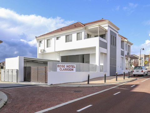 Rose Hotel Clarkson - Accommodation QLD 1