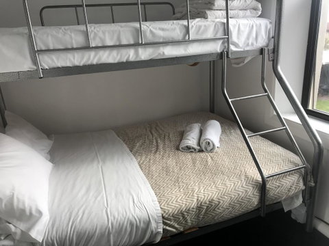Royal Mail Hotel Kingston - Accommodation QLD 1