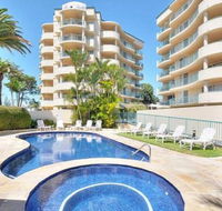Royal Pacific Resort - Accommodation QLD