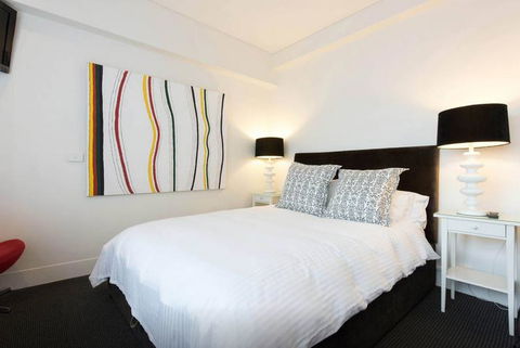 Rubys Room With A View @ Potts Point - Accommodation QLD 2