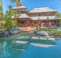 Sala on the beach Luxury Thai design beach house - Accommodation QLD