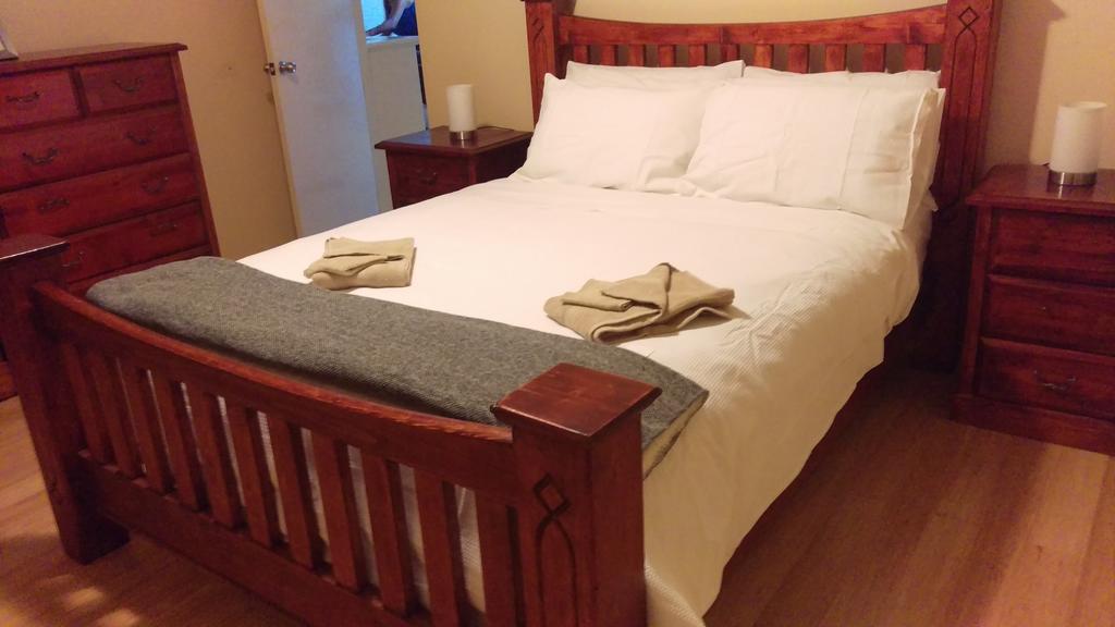 Alexander Heights WA Accommodation QLD