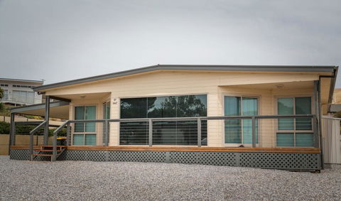 SALT - 37 Oceanview Drive - Accommodation QLD 1