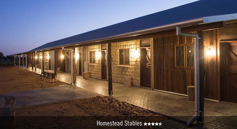 Saltbush Retreat - Accommodation QLD 0