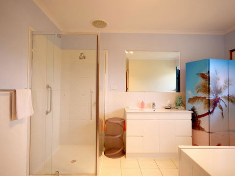 Salty Air Apartments Kingscote Kangaroo Island - Accommodation QLD 1