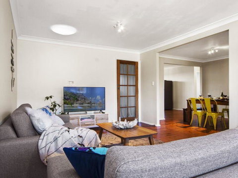 Sam's Beach Shack - Accommodation QLD 3
