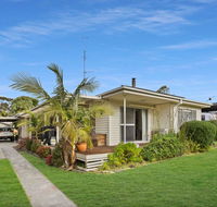 Sama-Sama - Walking Distance to town and water - Accommodation QLD