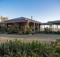 SanctuaryWaratah - Accommodation QLD
