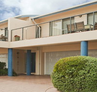 Sandalwood - direct beach access to tilbury cove - Accommodation QLD