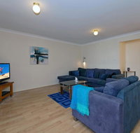 Sandcastles 2/23 Robinson Street - Accommodation QLD