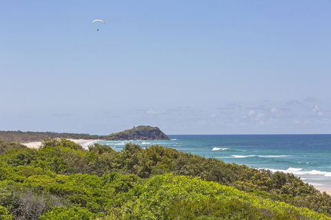Sandpiper Beach Front House - Accommodation QLD 1
