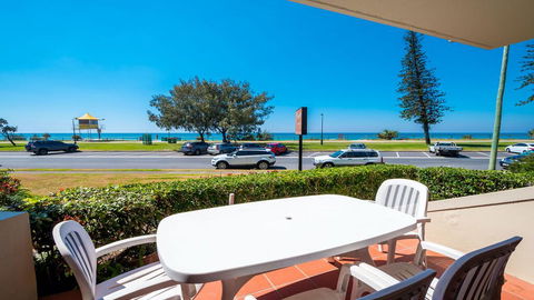 Sandrift Beachfront Apartments - Accommodation QLD 1
