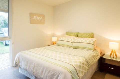 Sandy Point Hideaway - Accommodation QLD 3