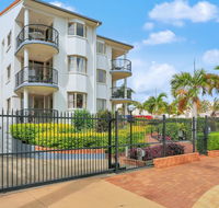Santalina Beach Gem - Accommodation QLD
