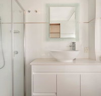 Sapphire Waters Unit 3 - Accommodation QLD