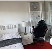 Sassy and modern apartment - Accommodation QLD