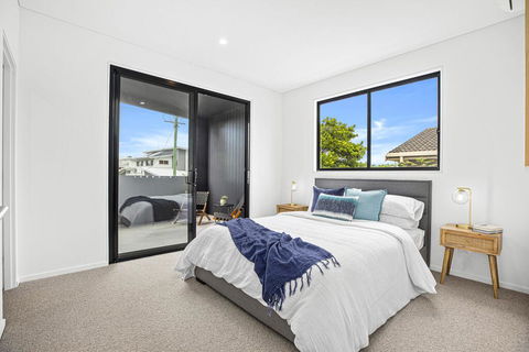 Sawtell Suites - Suite 1 - Accommodation QLD 3