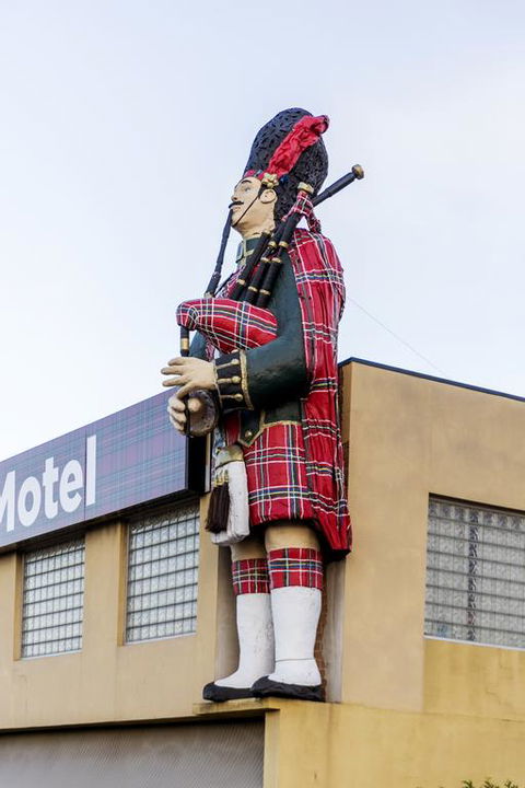 Scotty's Motel - Accommodation QLD 3