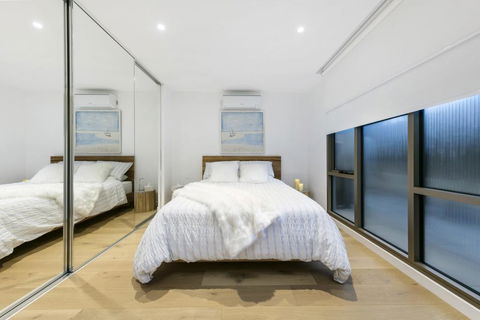 SEA TEMPLE - MORNINGTON - Accommodation QLD 0
