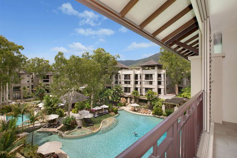 Sea Temple Penthouse 407 - Accommodation QLD 0