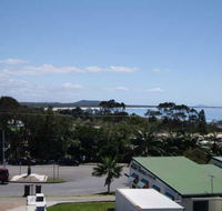 Sea View 3 Hodgson Street - Accommodation QLD