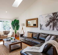 Seagrass House - Modern North Avoca Oasis