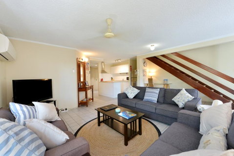 Seascape Holidays At Marina Terraces - Accommodation QLD 1