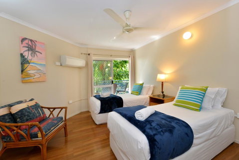 Seascape Holidays At Marina Terraces - Accommodation QLD 3