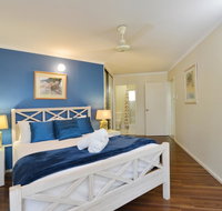 Seascape Holidays at Marina Terraces - Accommodation QLD