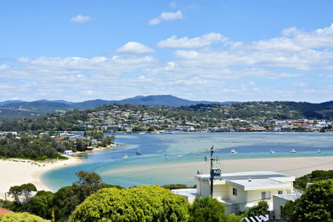 Seascape On Hill Street - Accommodation QLD 2