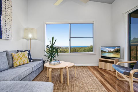 Seascape Scotts Head - Accommodation QLD 2