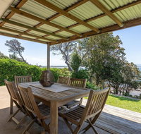 Seaspray on Culburra - dolphin and whale watching - Accommodation QLD