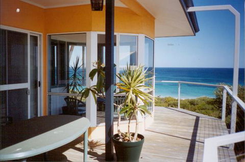 Seaview Holiday House - Accommodation QLD 1
