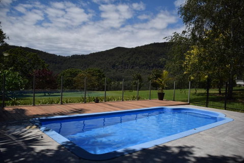 Secrets At Cedar Grove - Accommodation QLD 2