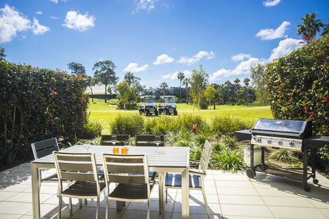 Serenity At The Cove - Accommodation QLD 0