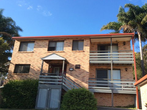 Serenity By The Lake - Accommodation QLD 0