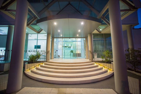 Sfera's Park Suites & Convention Centre - Accommodation QLD 0