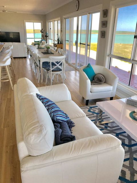 Shades Of Blue Eco Retreat - Accommodation QLD 3