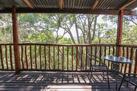 Shady Creek Eco Cabin, Peaceful Country Getaway - Accommodation QLD 1