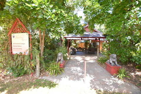Shambhala Retreat Magnetic Island Cottages - Accommodation QLD 0